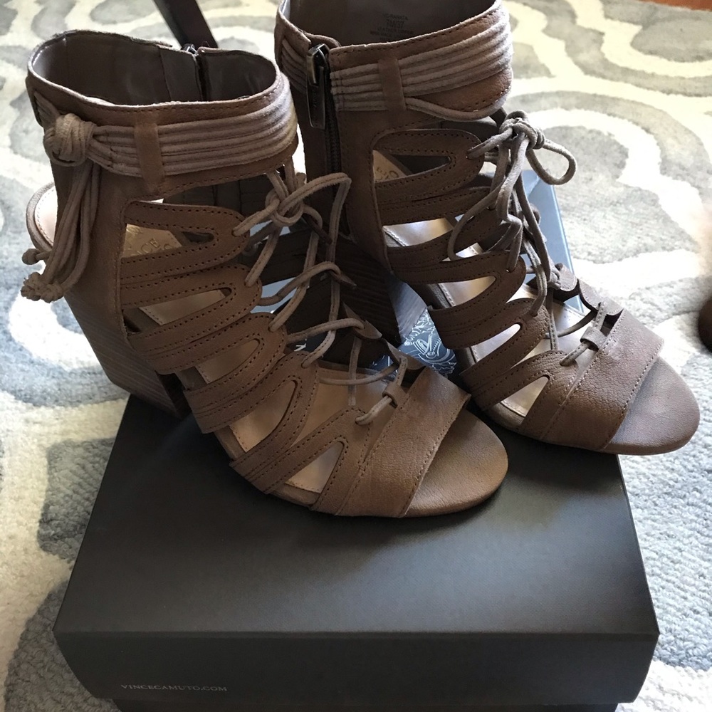 Vince Camuto Ranata Gladiator Sandal, Smokeshow 7